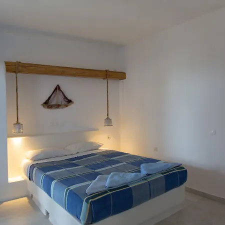 Celini Retreat Agios Prokopios (Naxos)