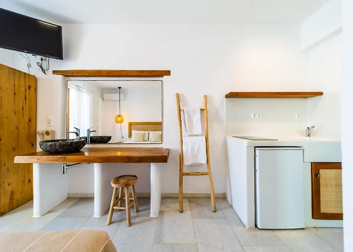 Daire Celini Retreat Agios Prokopios (Naxos)