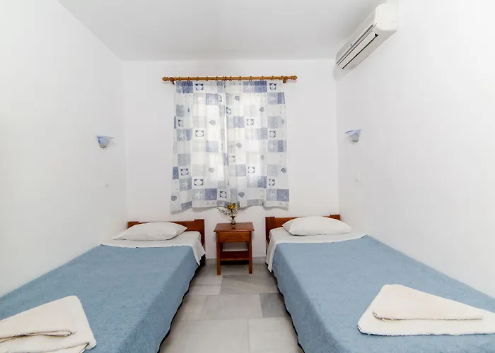 Celini Retreat Agios Prokopios (Naxos)